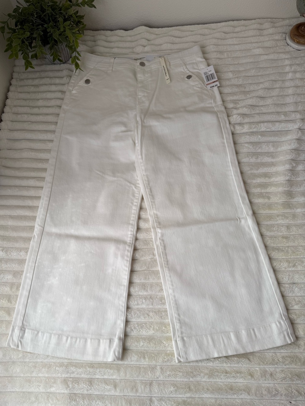 Curve Appeal wide leg crop jeans size 12 31